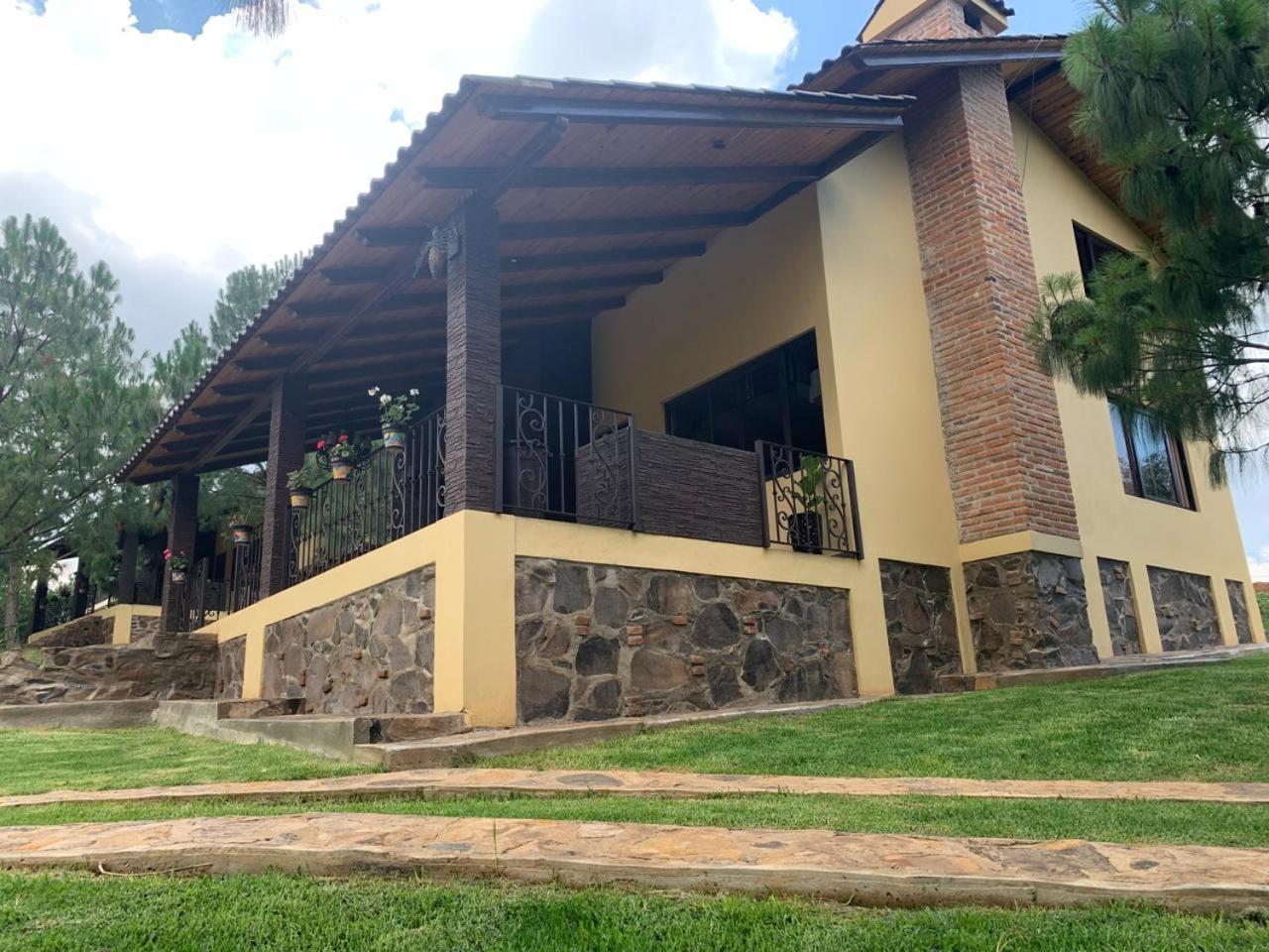Cabana No.7 Puerta Del Bosque Mazamitla. Εξωτερικό φωτογραφία